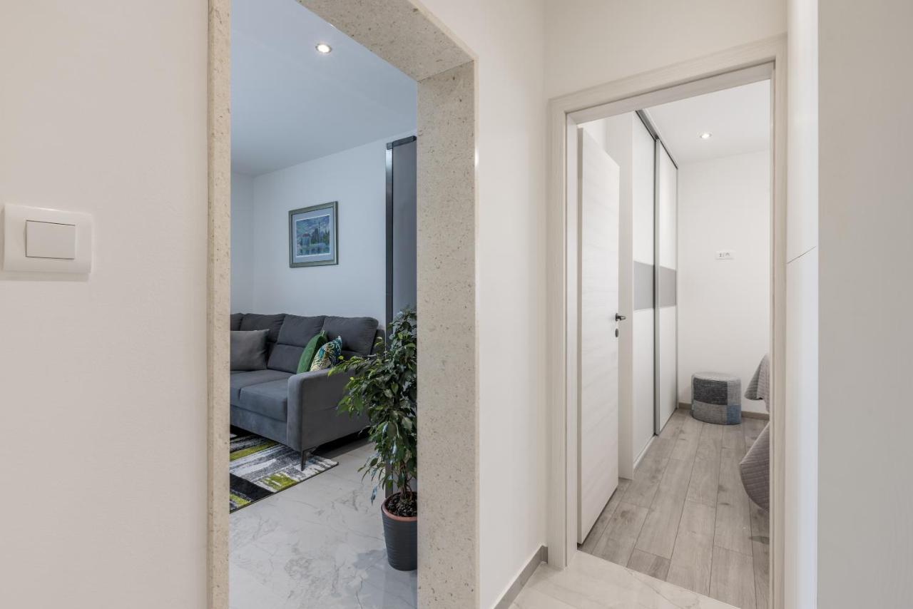 Apartments Petra 波尔 外观 照片