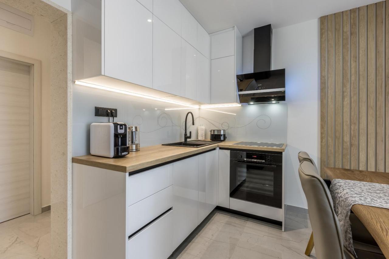 Apartments Petra 波尔 外观 照片